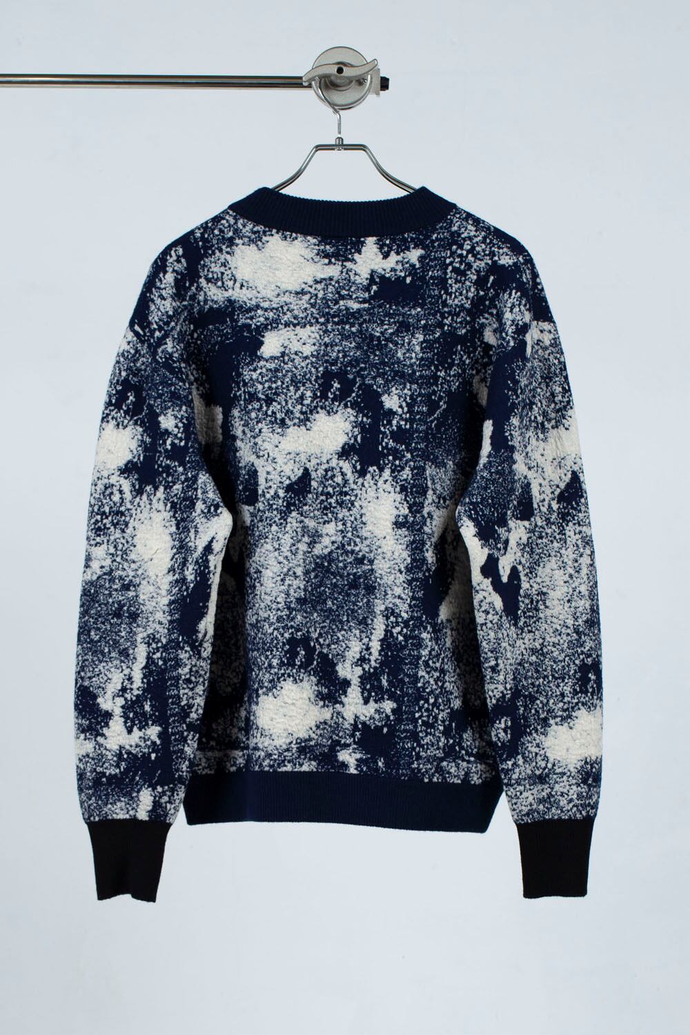 強シュクジュウ Knit Tops